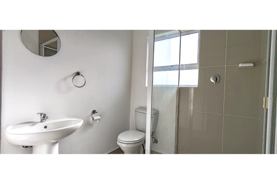 1 Bedroom Property for Sale in Heathfield Western Cape